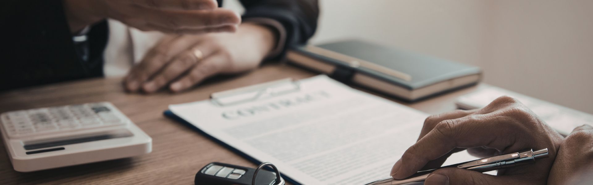 insurance adjuster clipboard inspection